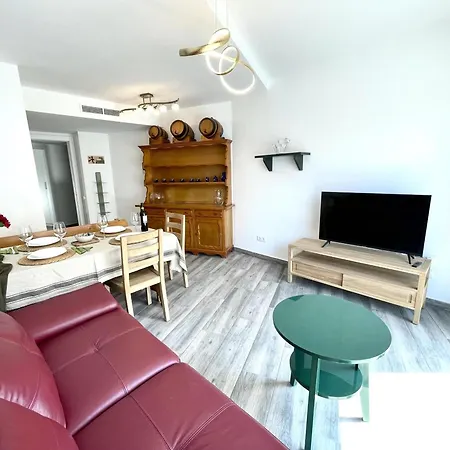 Confortable Con Parking Privado En El Centro De - Es-332-8 Apartment
